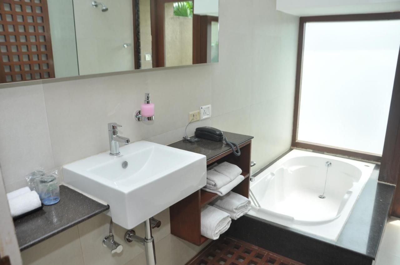 Fountainhead Hotel Alībāg Ngoại thất bức ảnh